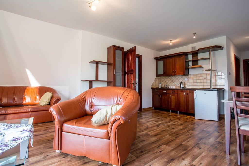 Sykowny Dworek Apartamenty Kościelisko Exterior foto